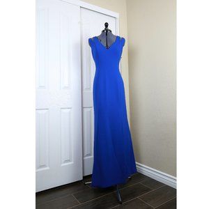 VINCE CAMUTO V-Neck Cut-Out Shoulder Gown